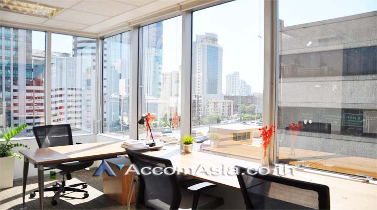 9  Office Space For Rent in Ploenchit ,Bangkok BTS Ploenchit at Q House Ploenchit Service Office AA10285